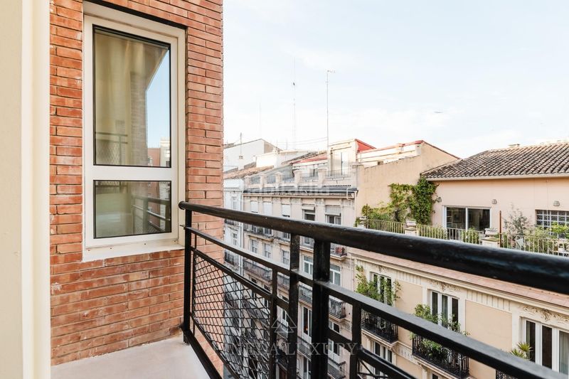 Foto da0e7334-0d29-4671-b8c1-e9ccaf4e5436. Pis a El Pla del Remei Valencia