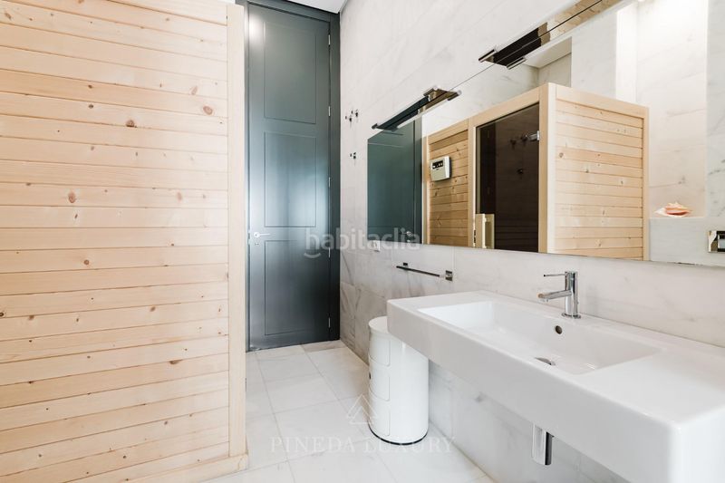 Foto fb1f894b-68c1-4047-93e2-8ce4d3132b72. Pis amb aparcament a El Pla del Remei Valencia