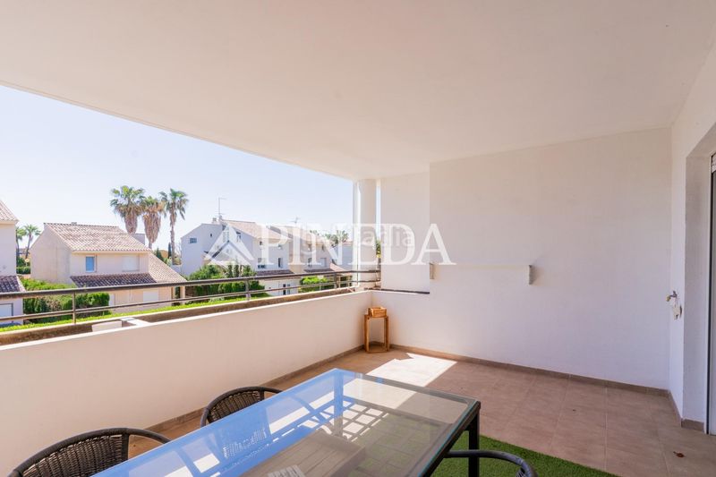 Foto 0a10f552-be1a-4dc3-9a14-6470af290216. Apartament amb aparcament piscina a Alfinach - Monasterios Puçol