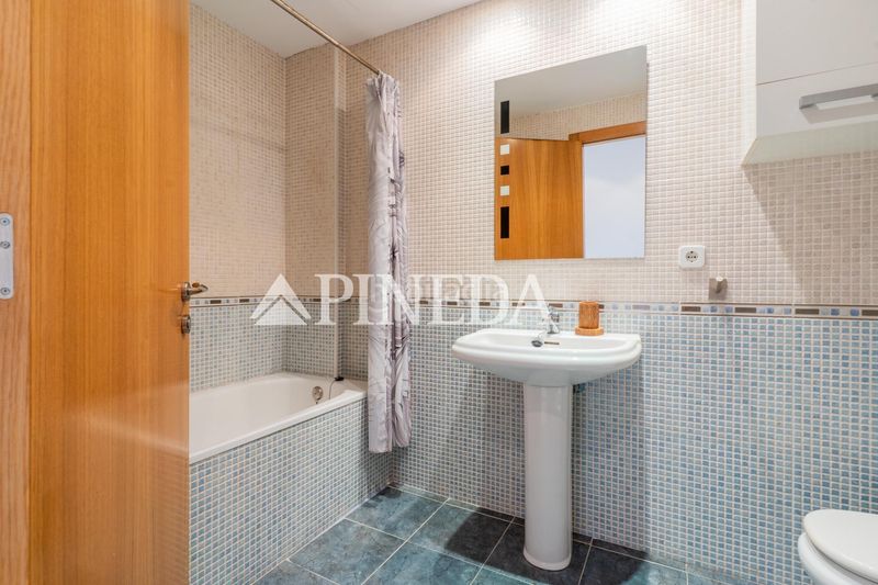 Foto 7125aeb0-1a30-4484-8d28-2e4878c0418f. Apartament amb aparcament piscina a Alfinach - Monasterios Puçol