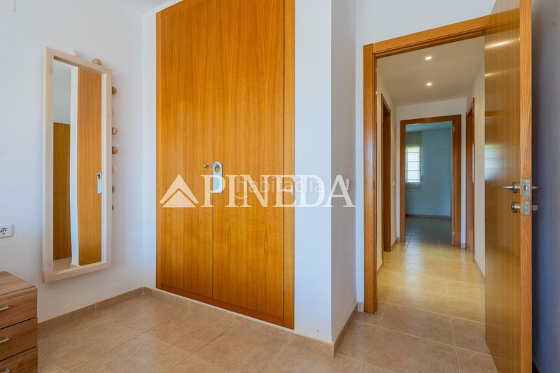 Foto a3e73477-1c45-43e0-8866-7bd72cc59963. Apartament amb aparcament piscina a Alfinach - Monasterios Puçol