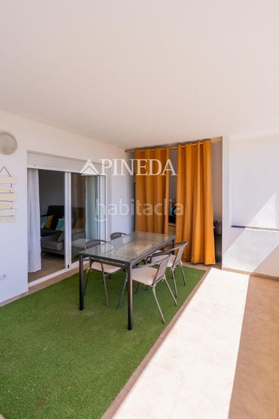 Foto bc602215-90fd-49bc-91db-624821a4e587. Apartament amb aparcament piscina a Alfinach - Monasterios Puçol