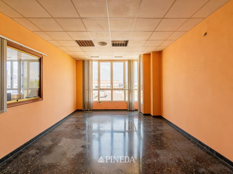 Foto b20e1e36-1750-4127-81d5-ee9830471398. Nau industrial a Playa del Puig El Puig de Santa Maria