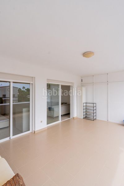 Foto b265118d-9552-4786-8b7f-ba11f3241ea7. Apartament amb aparcament piscina a Alfinach - Monasterios Puçol