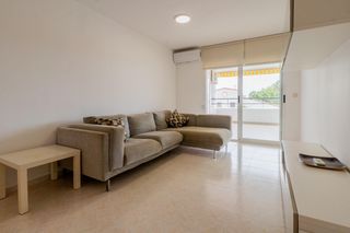 Apartment  Avenida avenida camp de morvedre 7. Apartamento con vistas al mar y amplia terraza