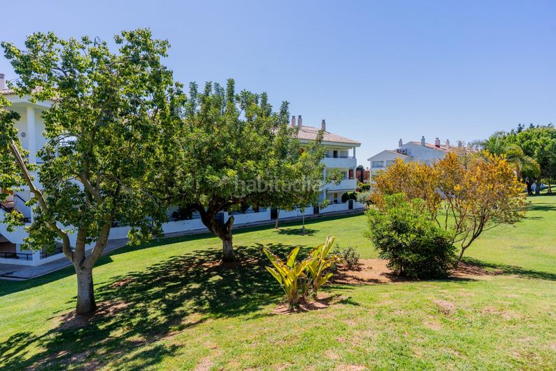 Foto e7dde506-10ac-42ad-855c-73b480ef23b2. Apartament amb aparcament piscina a Alfinach - Monasterios Puçol