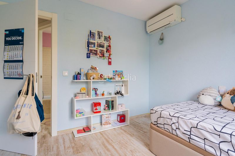 Foto f200c4ba-3b5b-49c1-aa14-29f35afd755a. Casa adossada amb aparcament piscina a Alfinach - Monasterios Puçol