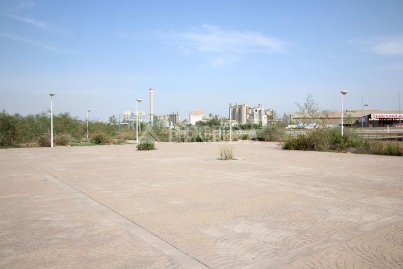 Foto 6f0c1e70-193a-40e3-b258-fbee2f0c89ef. Terreny residencial a Avenida de Abril-9 de Octubre Sagunt