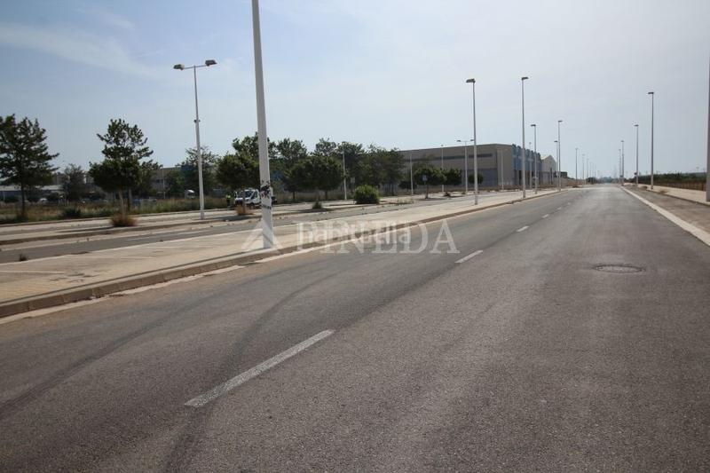 Foto 7e12343c-c88a-48d7-b13d-5440fceb34be. Terreny residencial a Avenida de Abril-9 de Octubre Sagunt