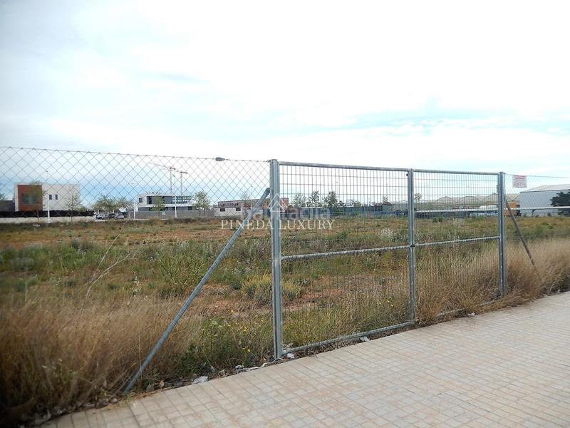 Foto f87be2ae-da82-4fbb-b142-76774a36a211. Terreno residenziale in El Baladre Sagunt