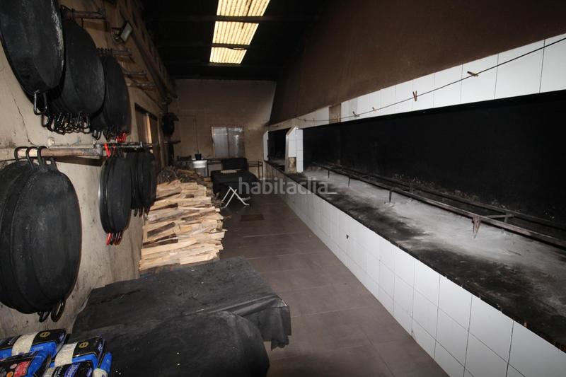 Foto 1891d85b-9862-4901-bf4e-4659bab072f7. Edifici a Estivella
