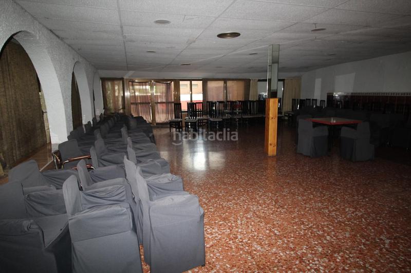 Foto 7bd8e563-f15e-49e3-8f03-89b5b079fc62. Edifici a Estivella