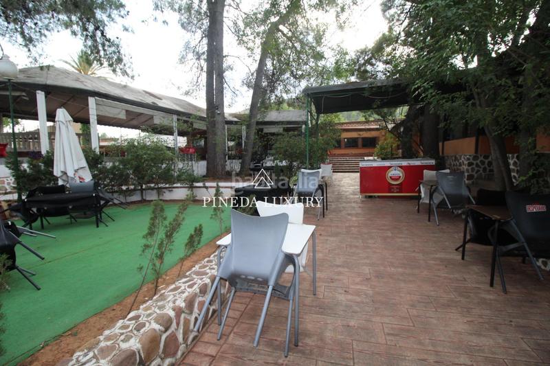 Foto 9ca87e7e-9ac9-47b6-86b7-f8cb95725d35. Edifici a Estivella