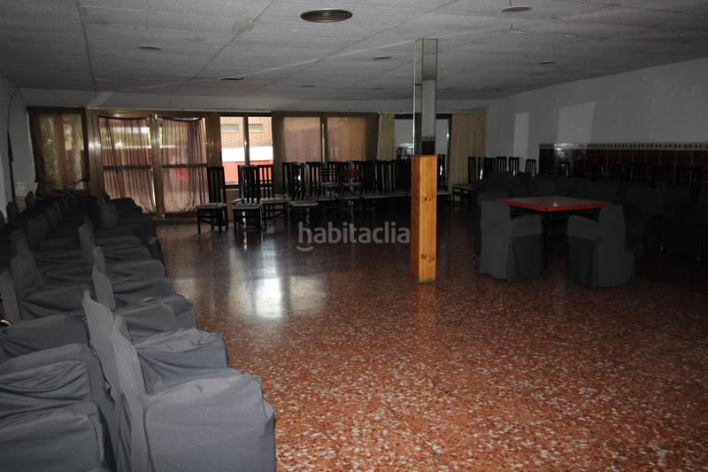 Foto bd9e654e-6252-45bf-b54e-a3b9c17196e3. Edifici a Estivella