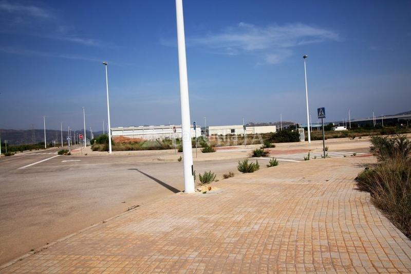 Foto 5e7e7db6-4357-48d0-877c-c038c3bf8edd. Terreny residencial a playa puerto de Sagunto Sagunt