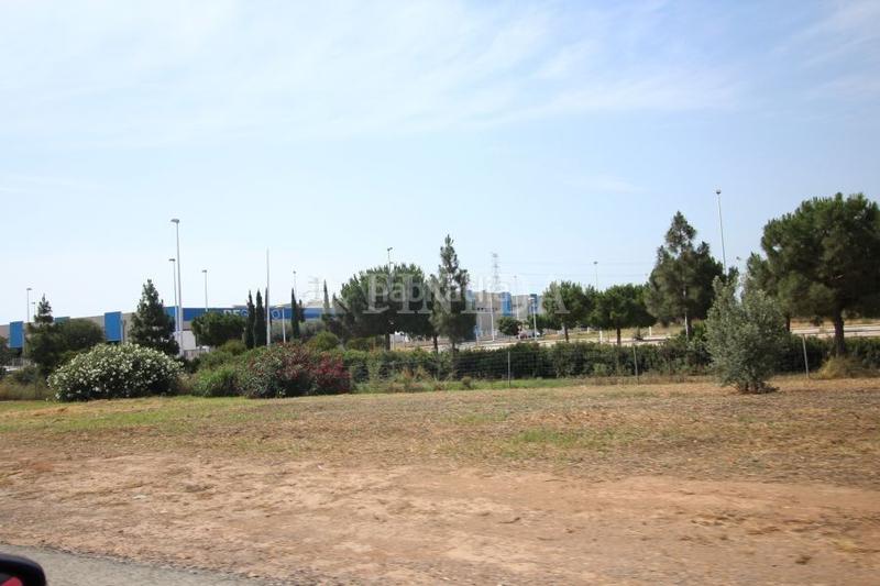 Foto a3dca6bc-907c-4b35-af9e-b0d503d37a59. Terreny residencial a playa puerto de Sagunto Sagunt