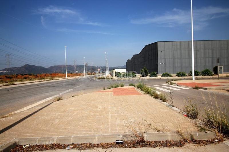 Foto ab81fd17-edea-4c77-93de-176bfa569d9f. Terreny residencial a playa puerto de Sagunto Sagunt