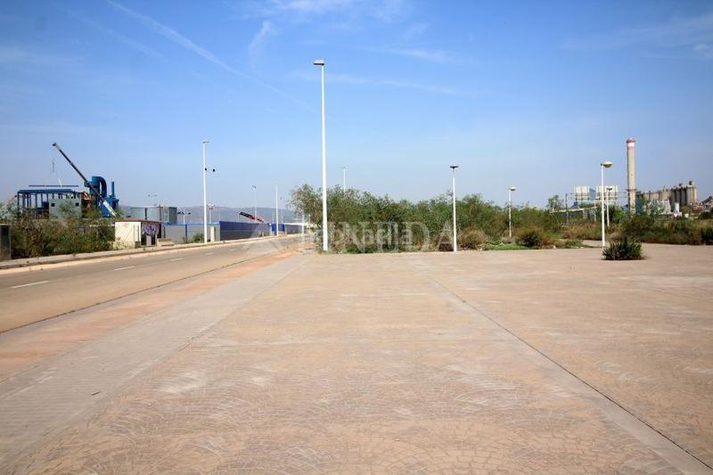 Foto d58b415e-a380-4e2c-8e43-f29a7635a7cc. Terreny residencial a playa puerto de Sagunto Sagunt