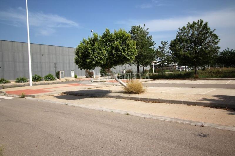 Foto db080092-0519-4823-b8f8-63b75b7f3021. Terreny residencial a playa puerto de Sagunto Sagunt
