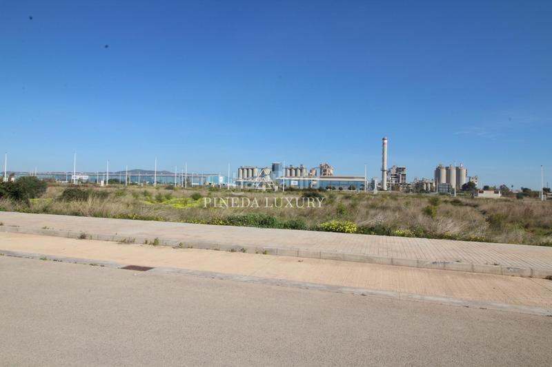 Foto 51869b95-04b4-460a-82ea-c1931221022b. Terreny residencial a Avenida de Abril-9 de Octubre Sagunt