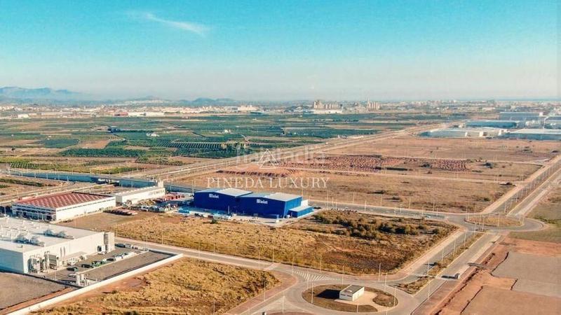 Foto 72a08b9b-a4d8-4658-a100-68bfba0ab267. Terreny residencial a Avenida de Abril-9 de Octubre Sagunt