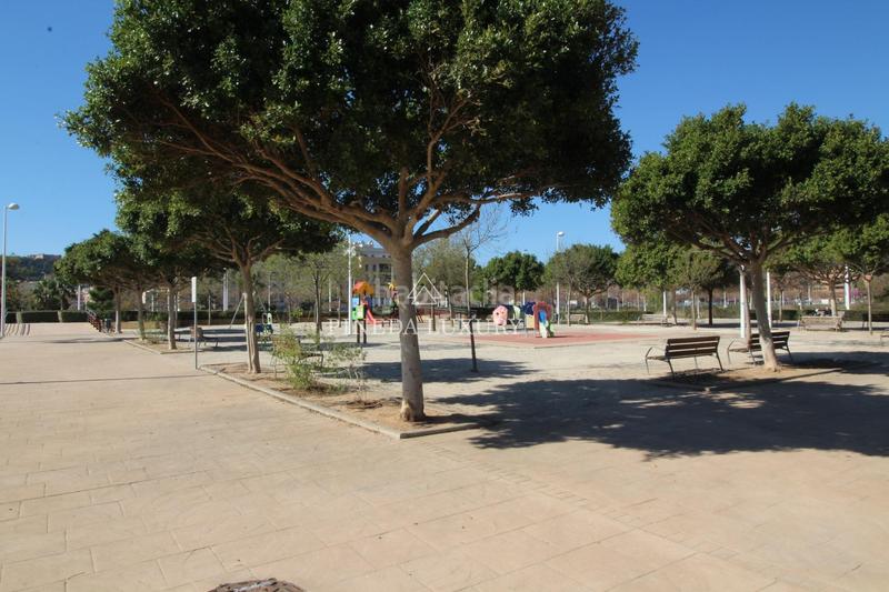 Foto 0cdf4883-8b9c-42ab-ad77-940bfc53da92. Residential plot in Centro-El Castillo Sagunt