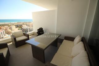 Apartament a Calle flor del taronger de la 2. Apartamento con 2 terraza en el residencial gran canet