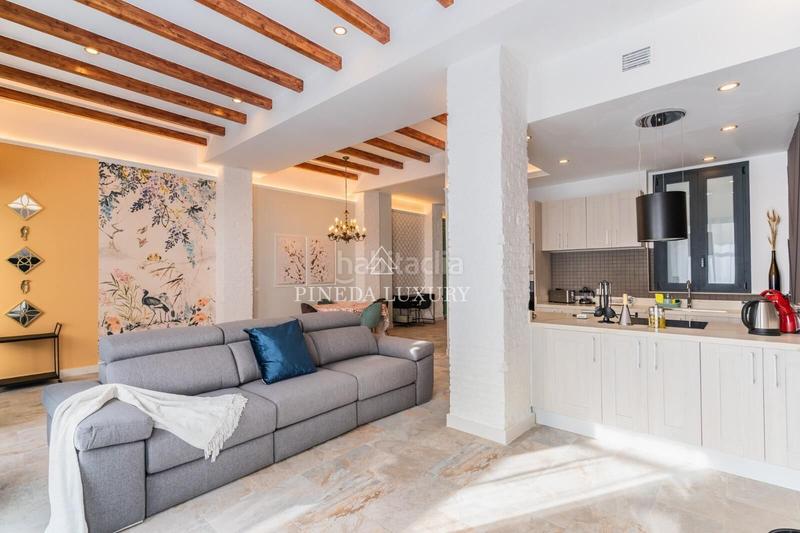 Foto 258b7fd2-cb69-41cb-b2f7-c5eb92a46521. Piso en calle de la visitación 8 piso turistico a la venta junto al cauce del rio turia y a un paso de las torres de serrano en Valencia
