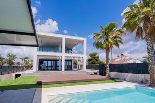 Chalet  Calle sagunto