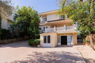 Xalet a Alfinach - Monasterios. Chalet independiente en urb. alfinach