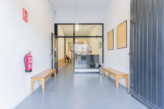 Locale commerciale  Doctor peset