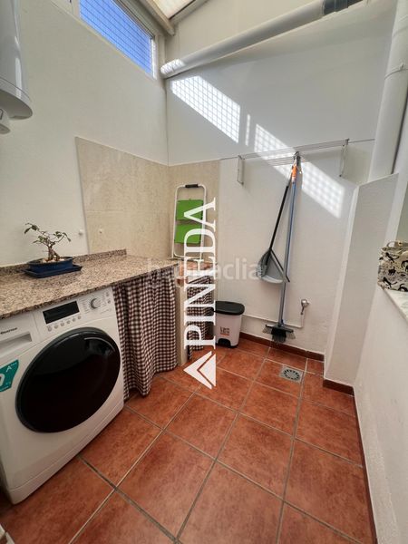 Foto af98b550-a010-464b-9091-e66b4090bcd1. Casa adossada amb calefacció aparcament a Doctor Palos - Alto Palancia Sagunt