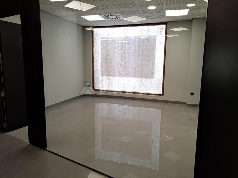 Foto 02dceff3-61ec-4731-bf95-850b2744da2d. Location local commercial dans El Puig El Puig de Santa Maria