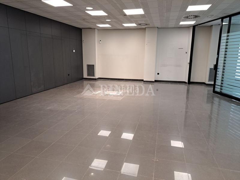 Foto 9c02cf69-0508-406f-ae35-04b350586f45. Affitto locale commerciale in El Puig El Puig de Santa Maria