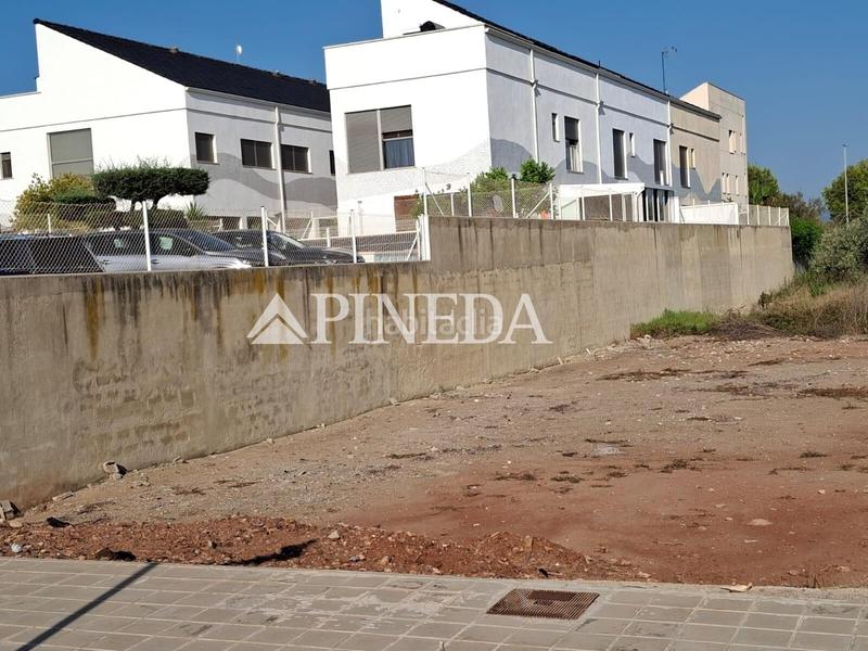 Foto 5ce22add-fe9b-43d9-a5ba-add3fc051018. Terreno residenziale in Almenara