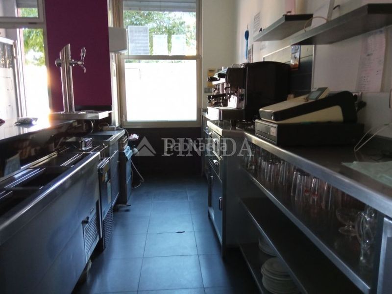 Foto bb9daaf3-1506-4a24-8938-9c64eda3d952. Lloguer local comercial a Massamagrell