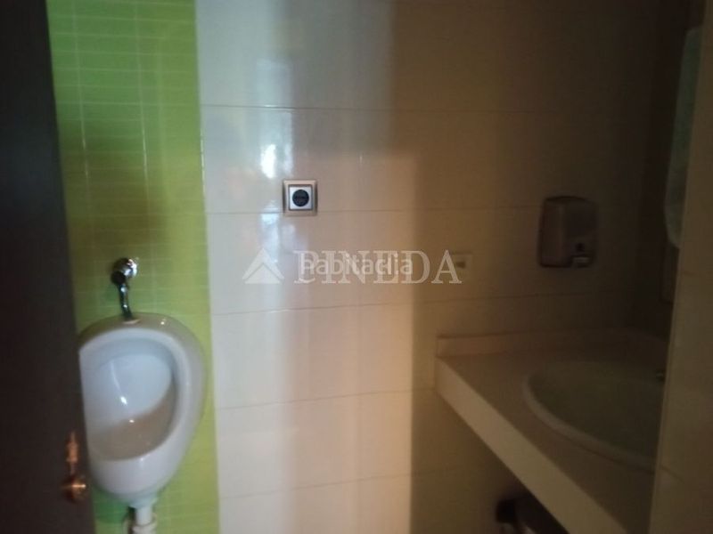 Foto e1797640-f46d-4396-bb59-cca96c9b8b24. Lloguer local comercial a Massamagrell