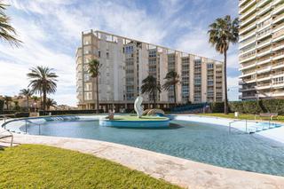 Apartament  Tramuntana. Apartamento en primera lnea de playa.