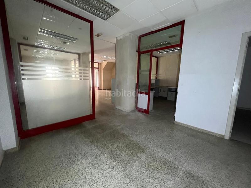 Foto 910b117a-4662-4406-9080-cfa4cfe6427b. Alquiler local comercial alquiler local comercial ideal para oficinas en Puçol