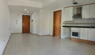 Piso  Carretera valencia. Grupo pineda les ofrece estudio en venta en el municipio de béte