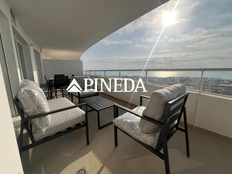 Foto 423697d6-11dd-4c54-bc36-039a76c0d388. Alquiler ático atico con vistas al mar en Canet d´en Berenguer