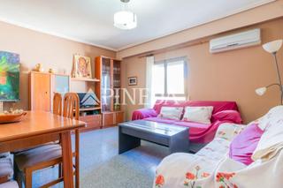 Piso  Avenida dels hostalets. Piso luminoso con ascensor en el centro de puzol