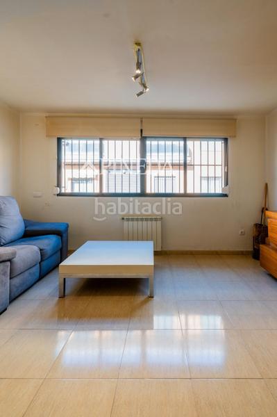 Foto ce45571e-f892-4e2f-9bed-3dd05ce69f0c. Casa adossada amb calefacció aparcament a Puçol ciudad Puçol