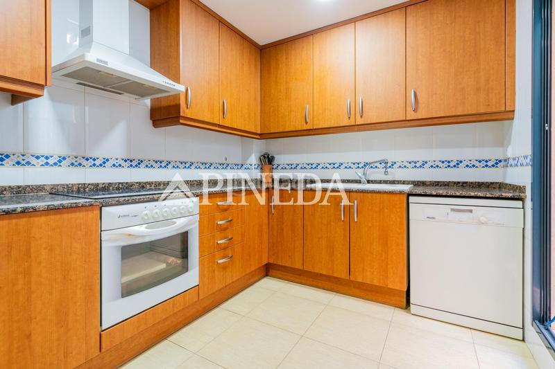 Foto e9f1a923-9c3a-4d94-bf90-c62d80628400. Casa adossada amb calefacció aparcament a Puçol ciudad Puçol