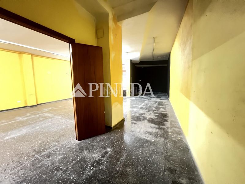 Foto b2715ed0-592f-4344-8c52-c37d46bb2280. Rent business premise in Zona Alta Puçol