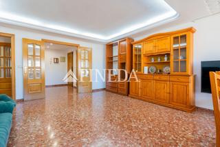 Appartement  Calle del cid. Amplio piso en el centro de puzol con dos plazas de garaje