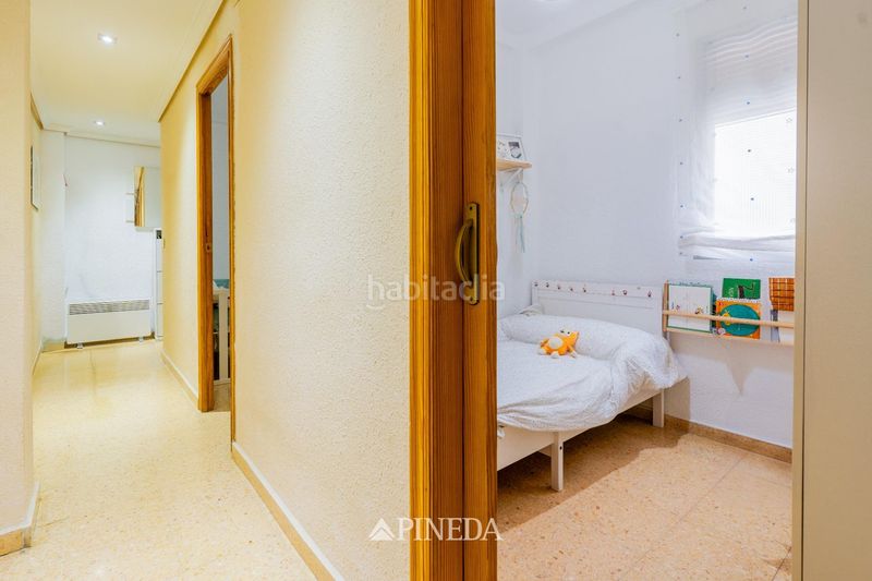 Piso en calle mendez nuñez 17 vivienda funcional y con mucha luz a un paso de la avenida del puerto en Valencia - Imagen 13