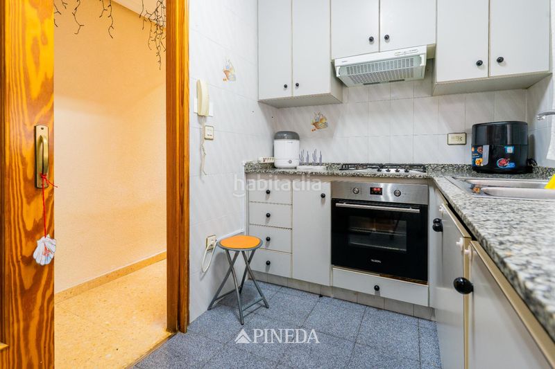 Piso en calle mendez nuñez 17 vivienda funcional y con mucha luz a un paso de la avenida del puerto en Valencia - Imagen 8