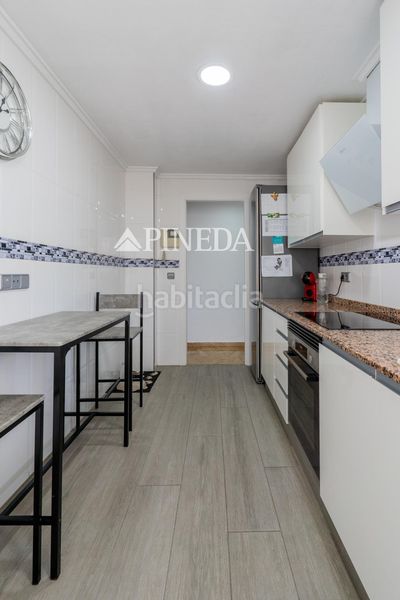 Foto 5ecac584-5204-4e9b-aac8-c7ed003c0d9c. Pis amb aparcament a Zona Alta Puçol