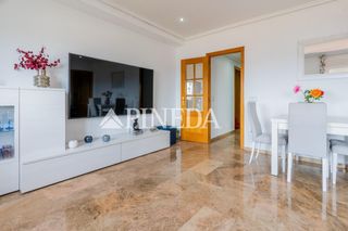 Flat in Puçol Ciudad. Piso amplio cercano a colegios
